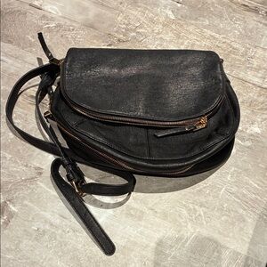 Source Unknown Black Crossbody Bag with Gold Zippers